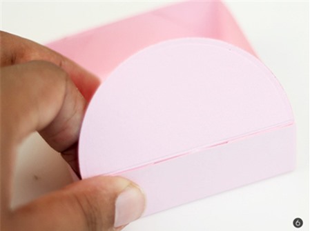 Cách gấp hộp quà bằng giấy đơn giản mà xinh xắn